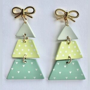 New Green Dot Print Christmas Tree Matte Finish Earrings w/ Gold Tone Bow 2.25”